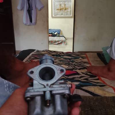 125 carsaaz carburetor 1 month used good condition