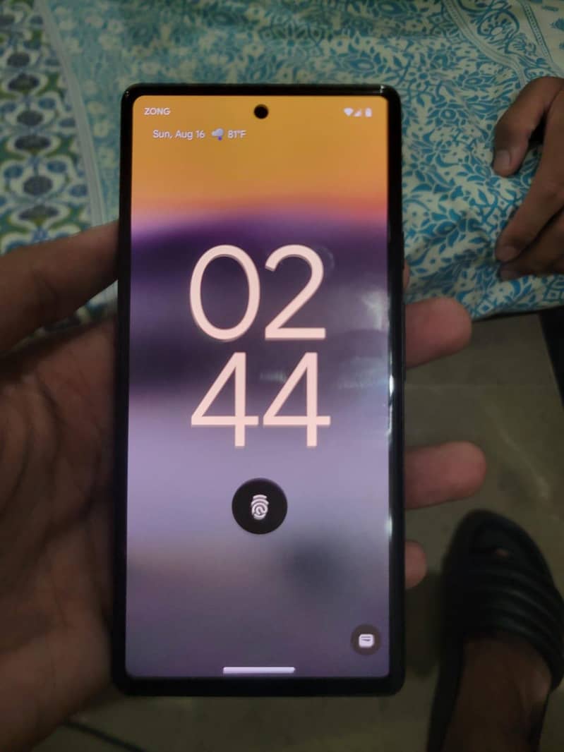Google Pixel 6a 5