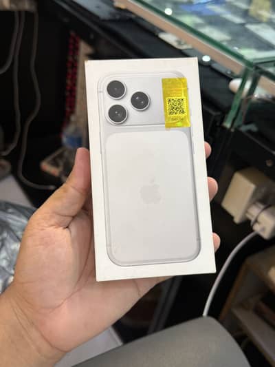 Apple iPhone 17 pro pta 256gb box pack