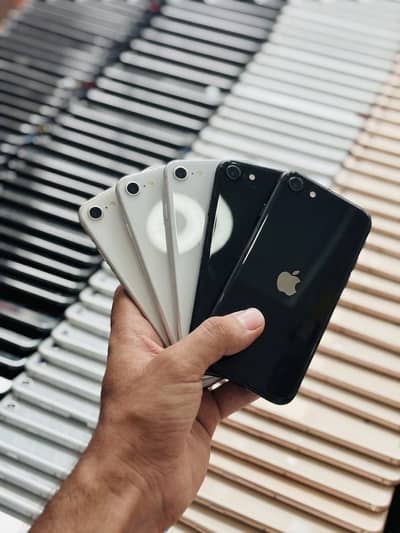 Apple iPhone SE 2020