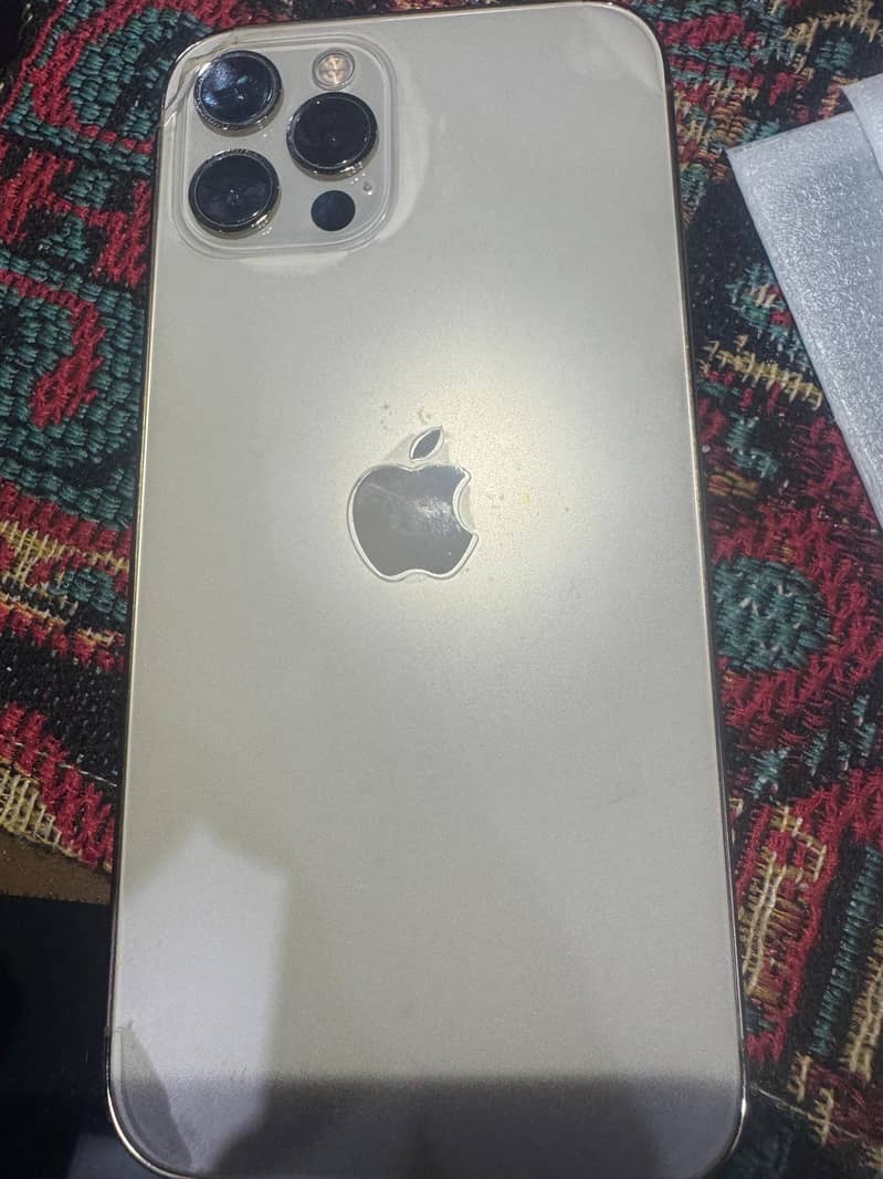 Apple iPhone 12 Pro 3