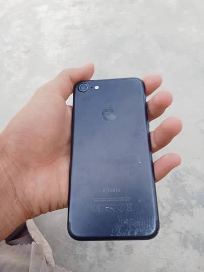 Apple iPhone 7