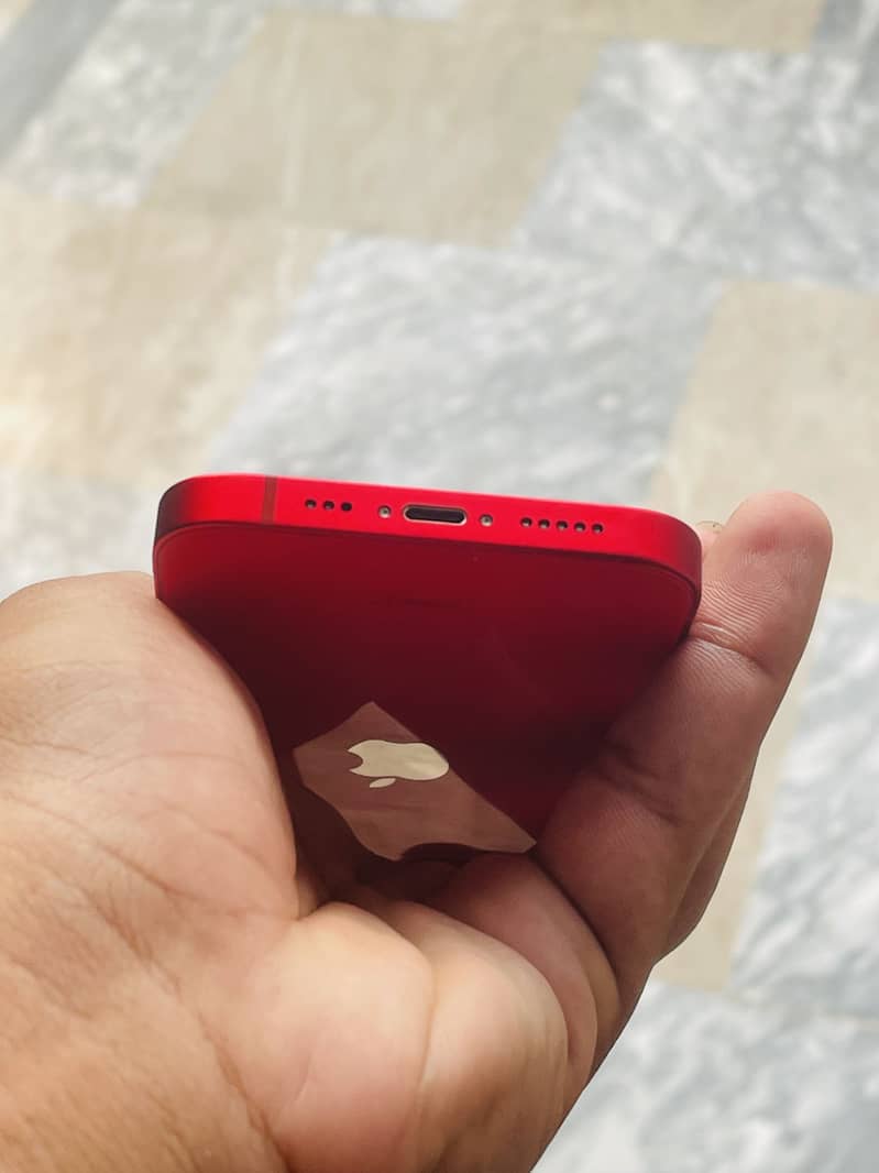 Apple iPhone 14 1