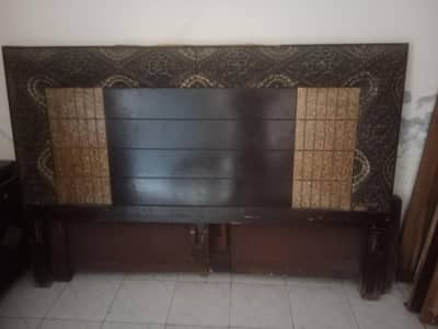 wooden bed 13k