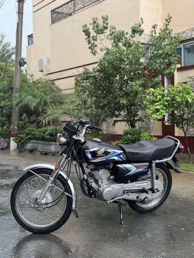 Honda CG 125 2024 Model 2025 Sticker