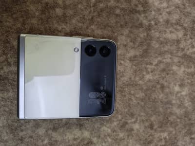 Samsung Mobile Z Flip 3 Non pta 128 GB 10/9 cnd