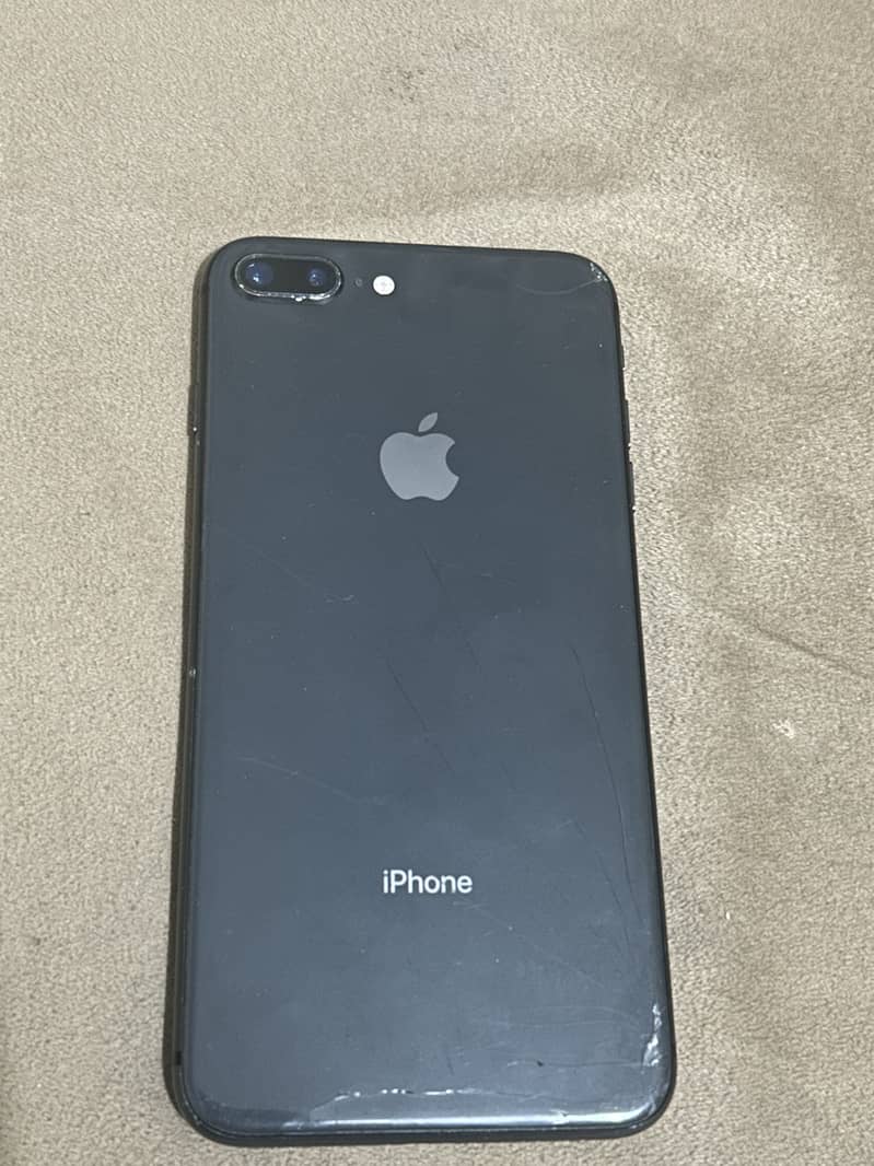 Apple iPhone 8 Plus 2