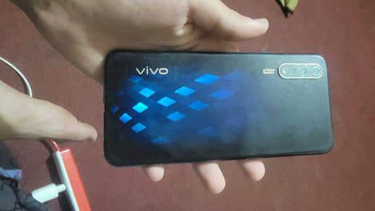 Vivo S1