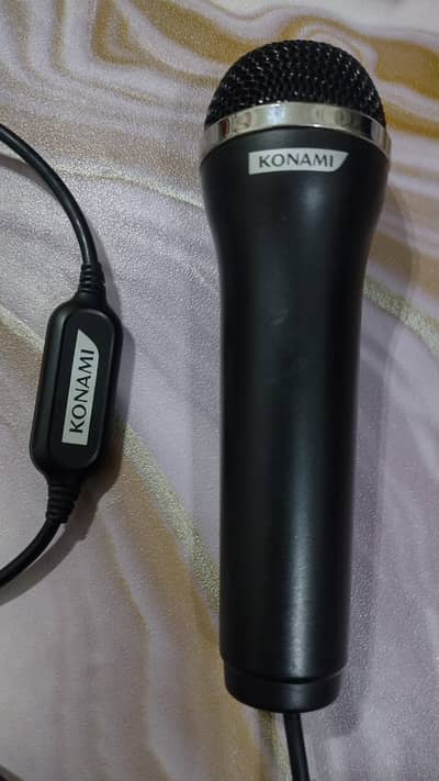 Dynamic Microphone USB Port