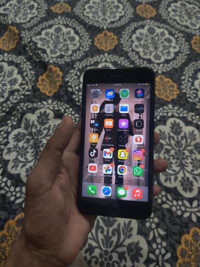 Apple iPhone 7 Plus