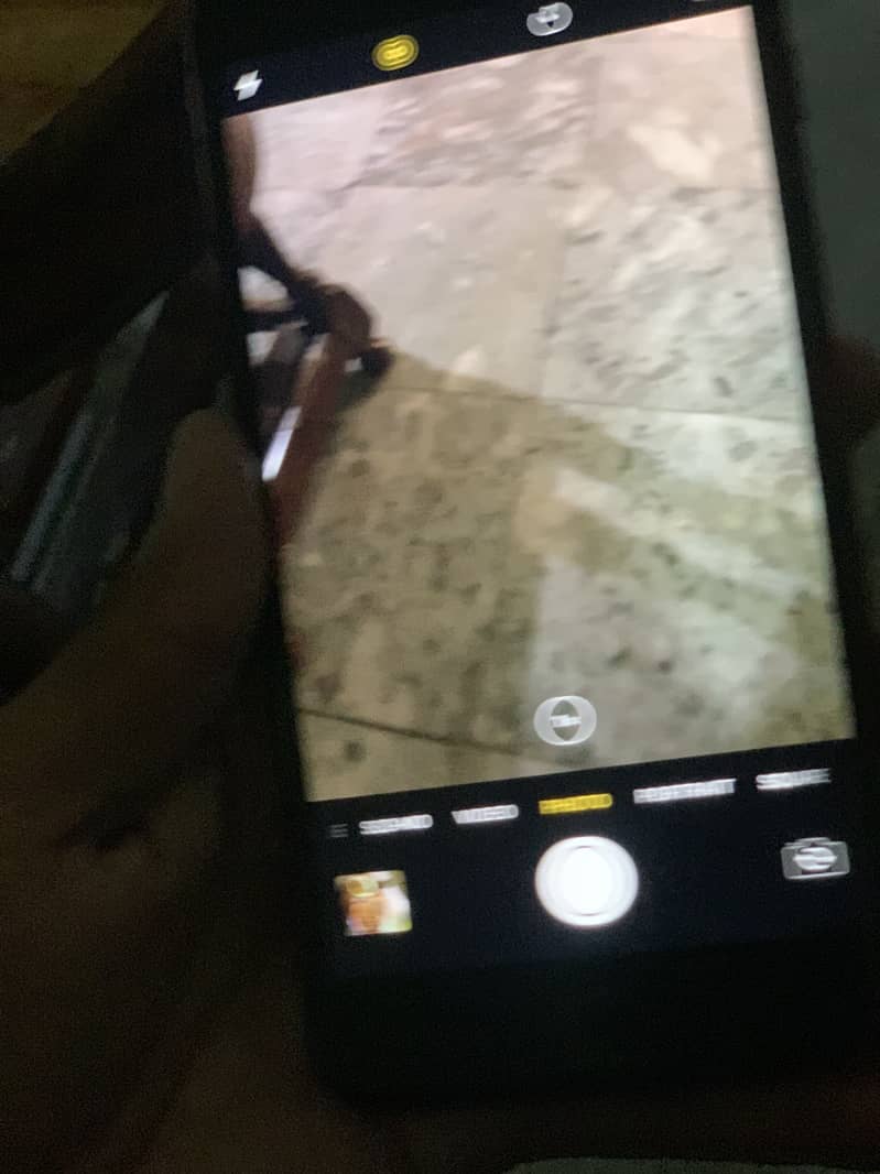Apple iPhone 8 Plus 3