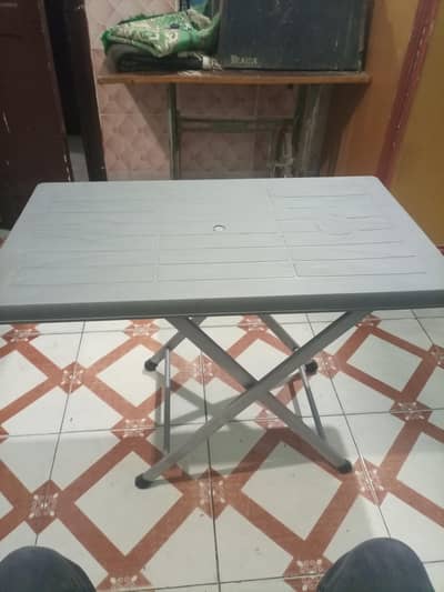 Good Quality Table for laptop study
