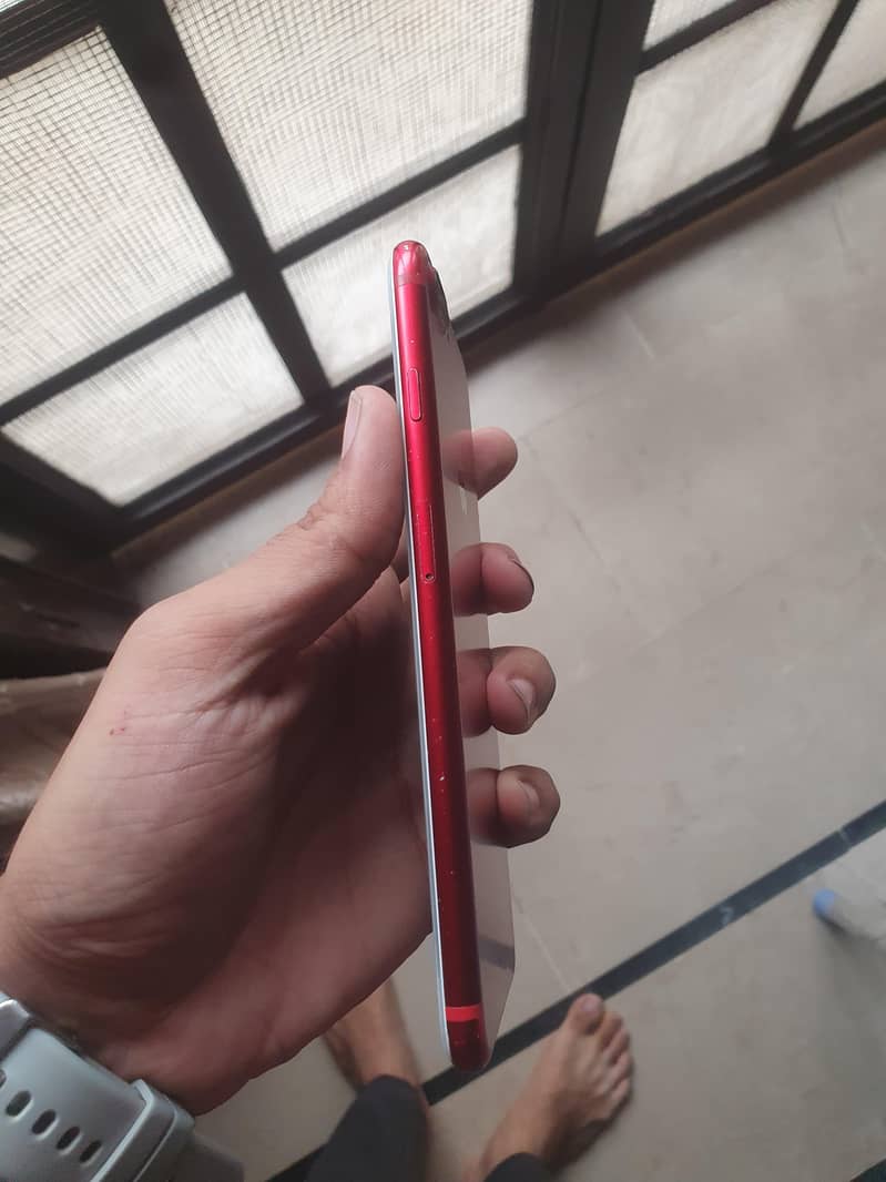 Apple iPhone 7 Plus 4