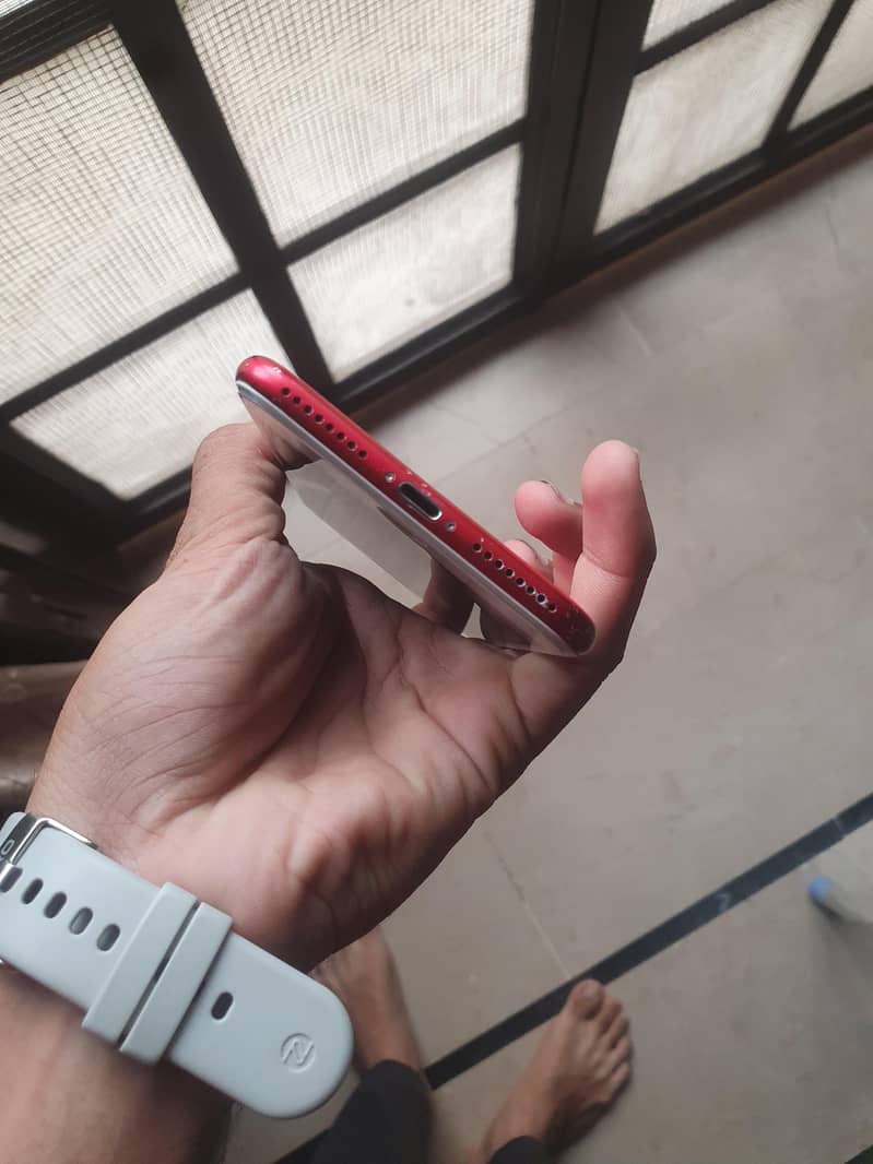 Apple iPhone 7 Plus 5