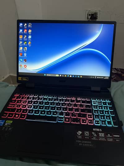 ACER NITRO 5 GAMING LAPTOP