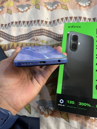 Infinix smart 10 4/64
