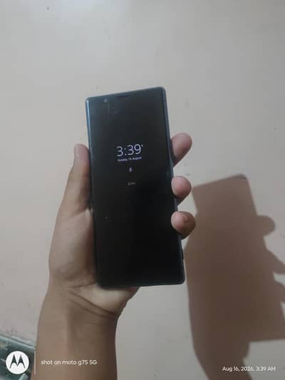 Sony Xperia5 or ofeshal pta approved hea