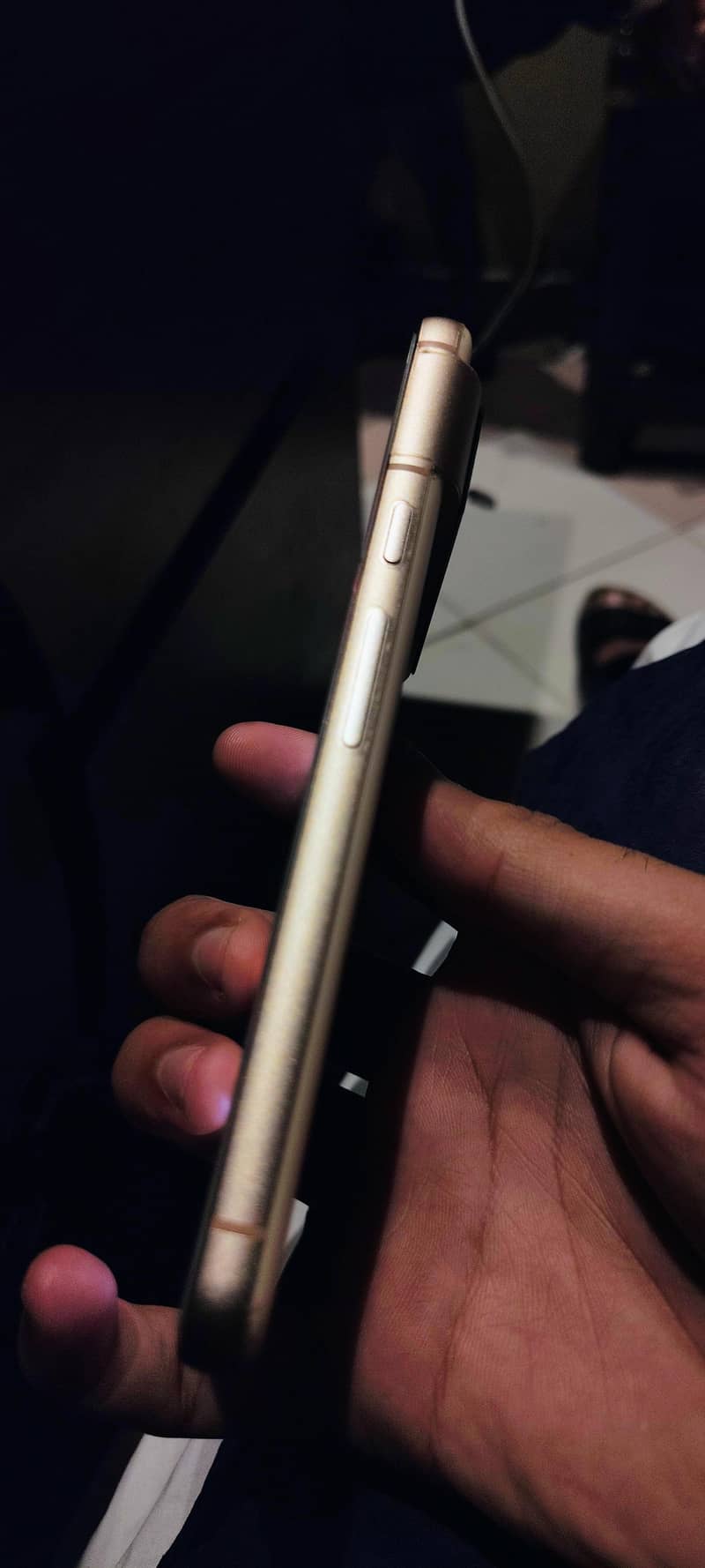 Google Pixel 8 2