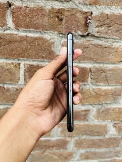 Apple iPhone 11 Pro
