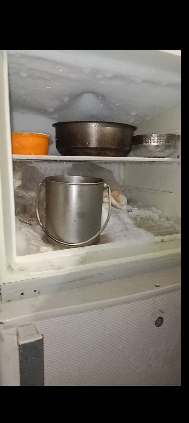 Medium size fridge 7