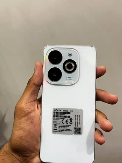 Infinix Smart 8 Pro