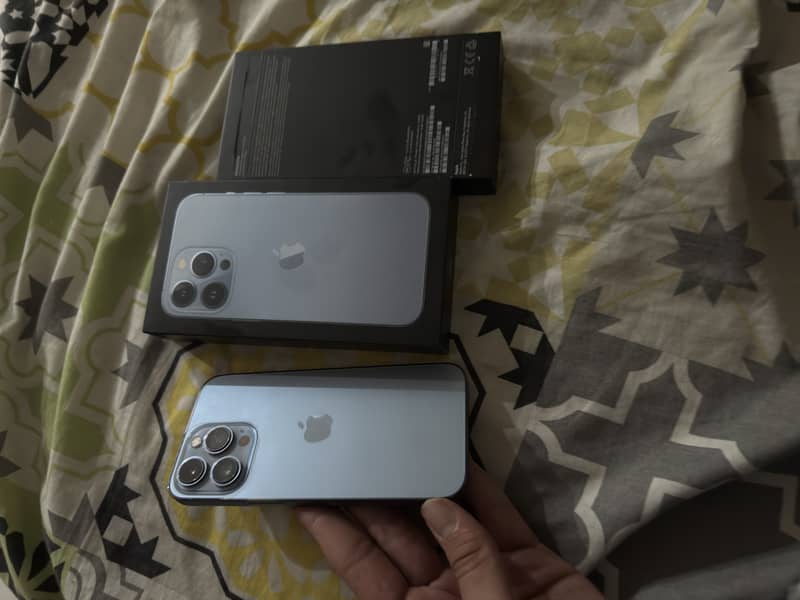 Apple iPhone 13 Pro 2
