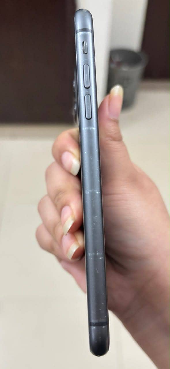 Apple iPhone 11 1