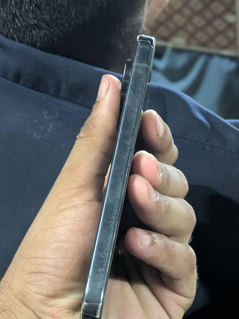 Google Pixel 9 Pro 4
