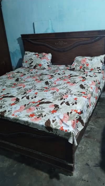 bed with mattress sofas side table or dressing table sale in thrift pr