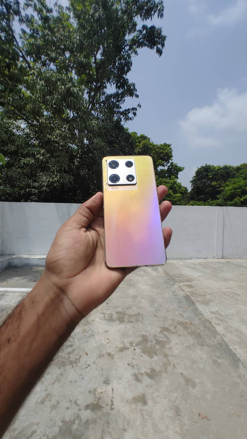 Infinix Note 30 Pro 3