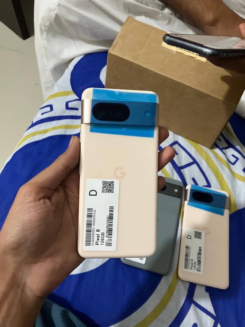 Google Pixel 8 7