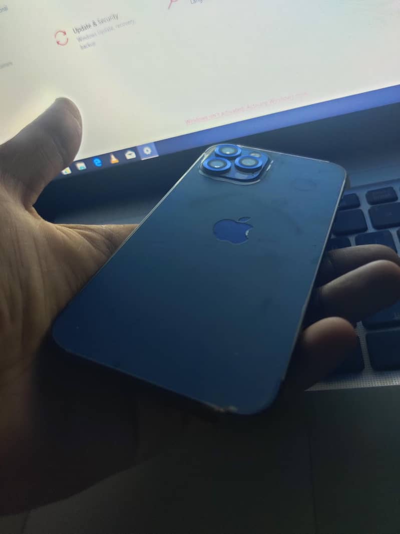 Apple iPhone 12 Pro 2
