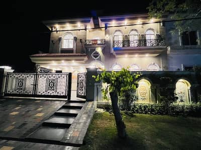 10 Marla Brand New LDA approved House size 3565