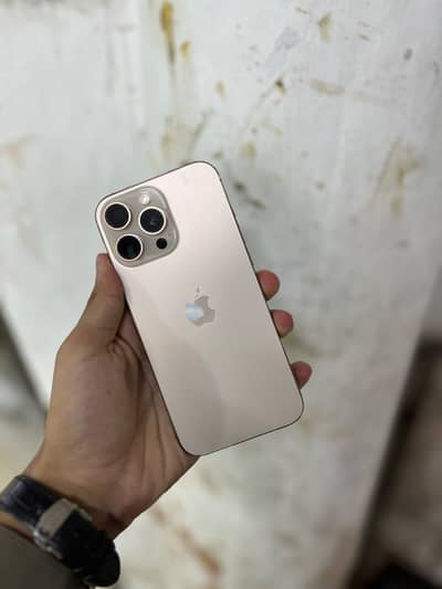 Apple iPhone 16 Pro Max