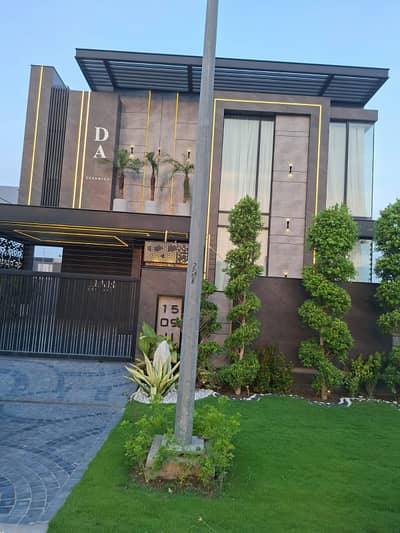 SYED BROTHERS PROUDLY OFFERS: 1-Kanal Elegant And Fully Maintained Bungalow Is Available In The Best Block Of DHA Lahore.