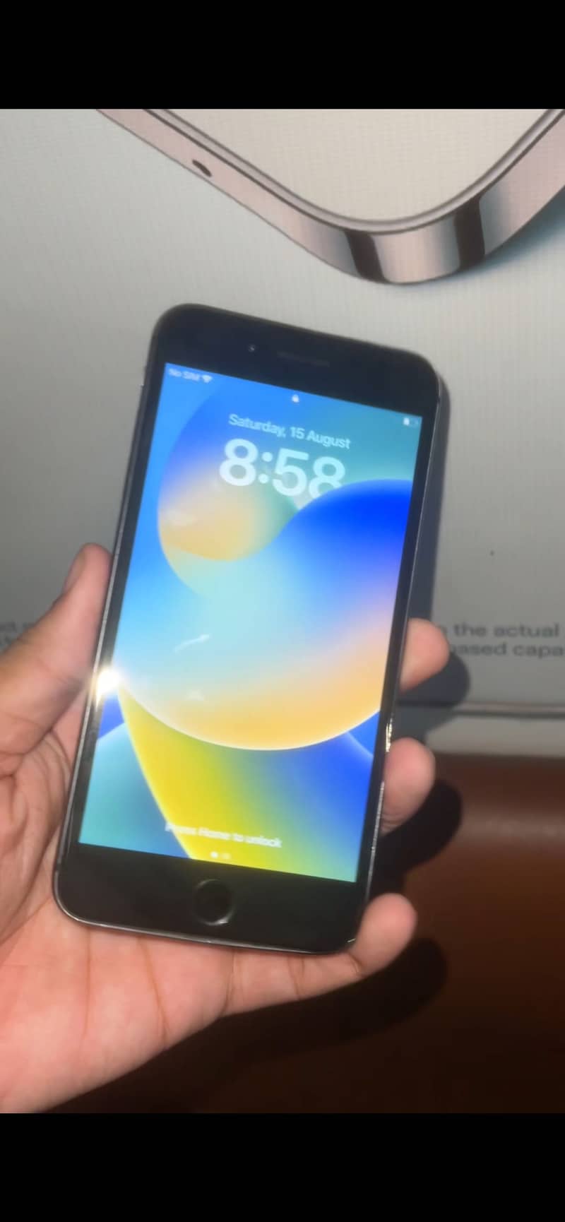 Apple iPhone 8 Plus 1