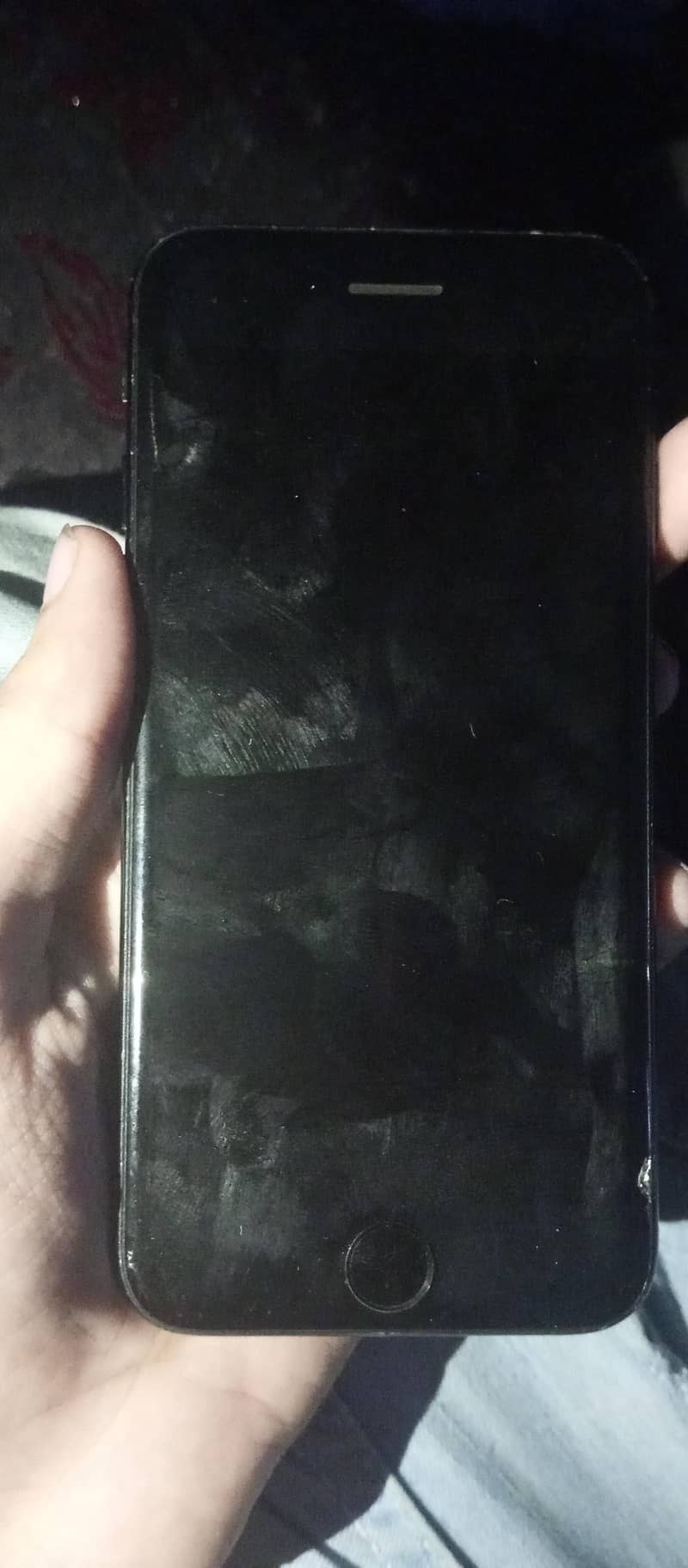 Apple iPhone 7 2