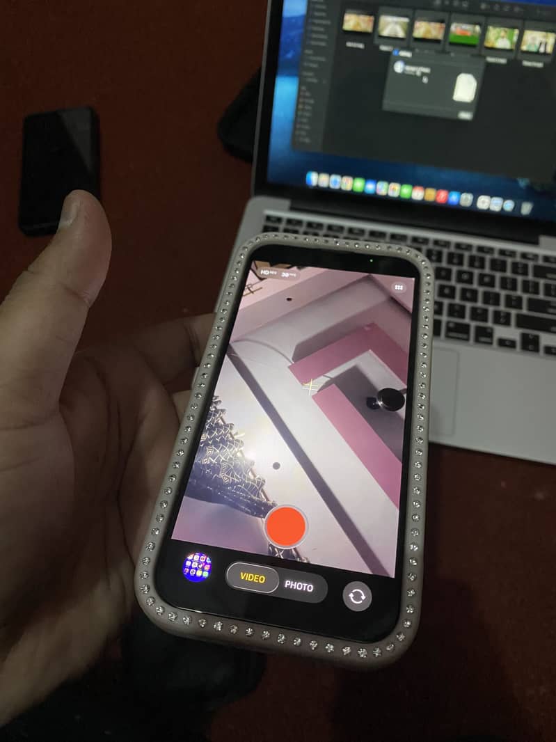 Apple iPhone 13 Pro 4