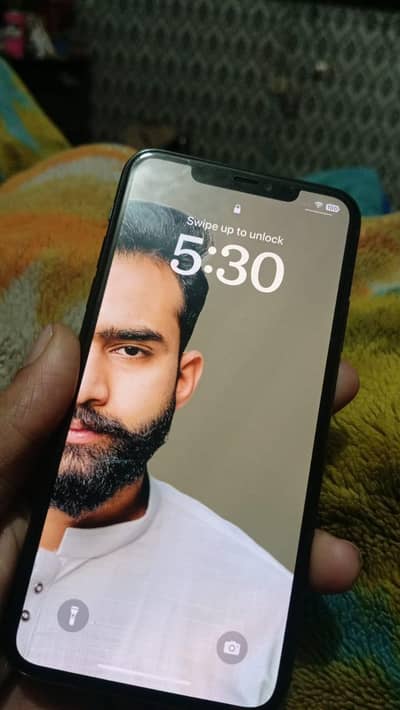 iPhone 11 pro max non pta factory unlock all okay 10/10 64gb