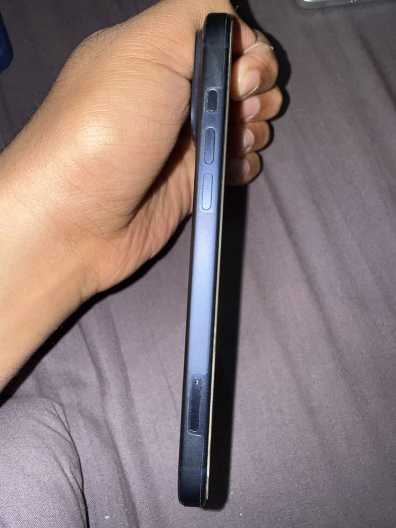 Apple iPhone 17 Pro Max 0
