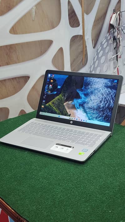 hp pavilion 15 core i7 8th gen 4gb dedicated graphic card Touch & flip