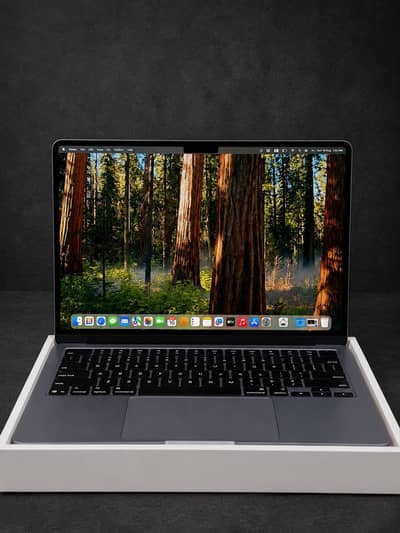 Macbook air m4 12/256