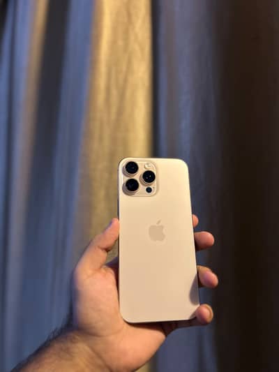 Apple iPhone 16 Pro Max