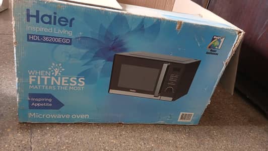 urgent sell due to shifting microwave oven Hair box packed