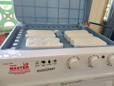 urgent sell due to shifting air cooler box packed
