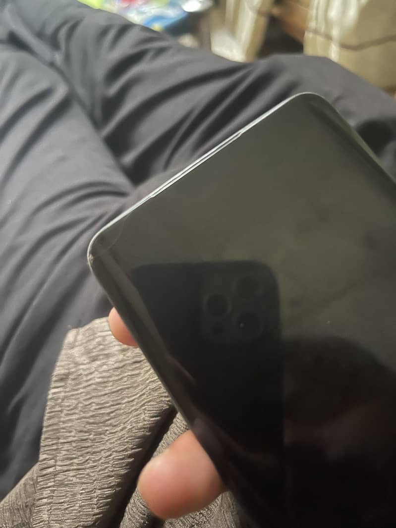 One Plus 7 Pro 3