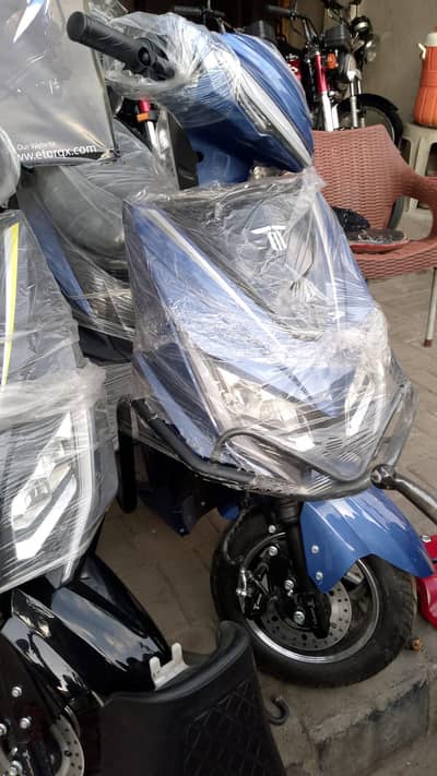 Brand New Scooty