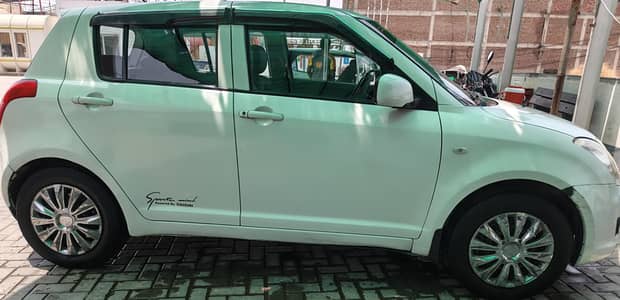 Suzuki Swift 2013