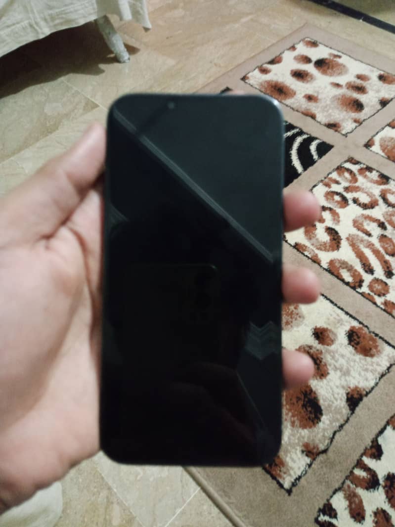Apple iPhone 13 Pro 4