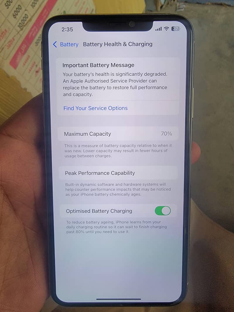 Apple iPhone 11 Pro Max 4